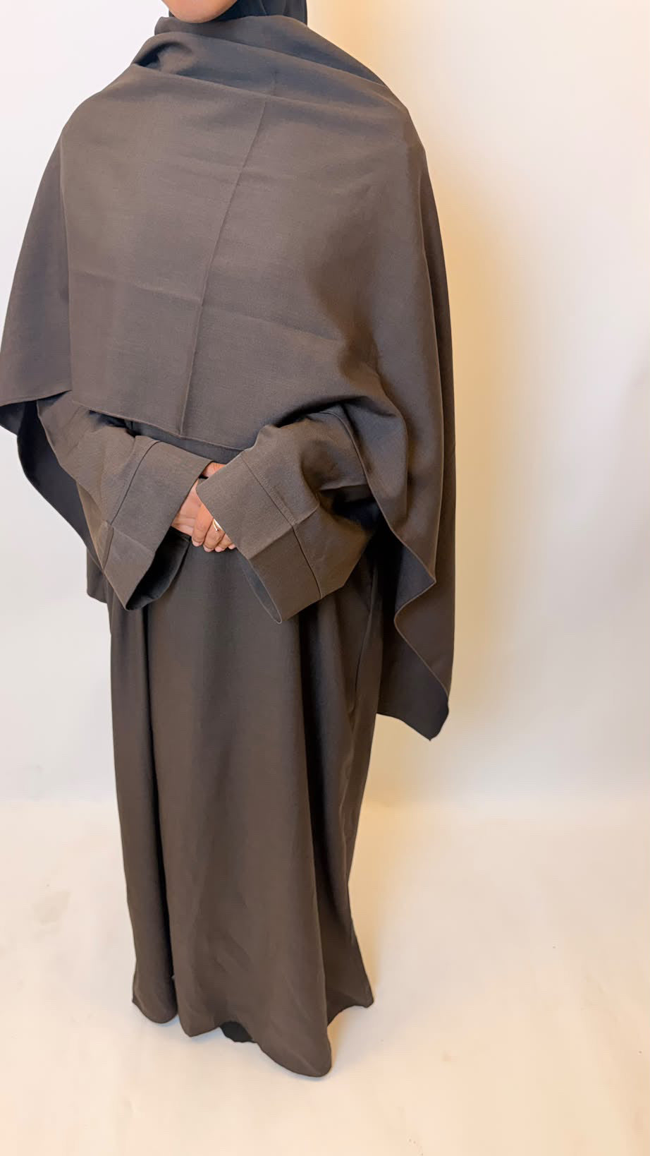 Linen - Rich Brown Abaya